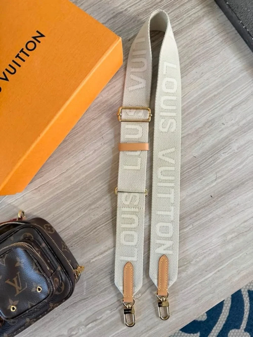 Louis Vuitton Cream Bandoulière Adjustable Strap